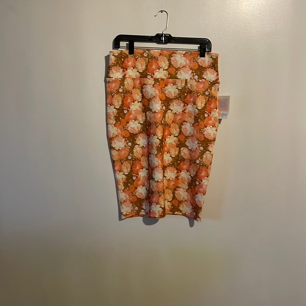 LulaRoe large cassie skirt